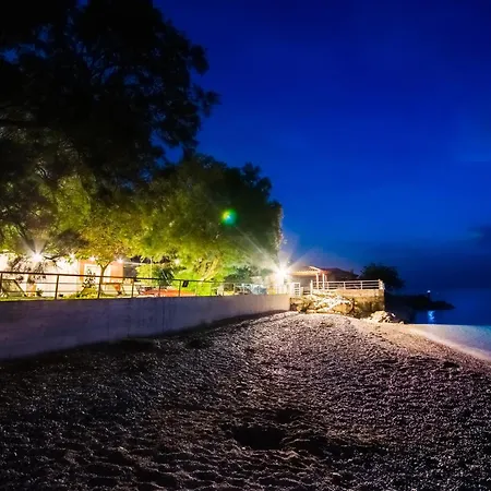 Paradise Beachside Villa