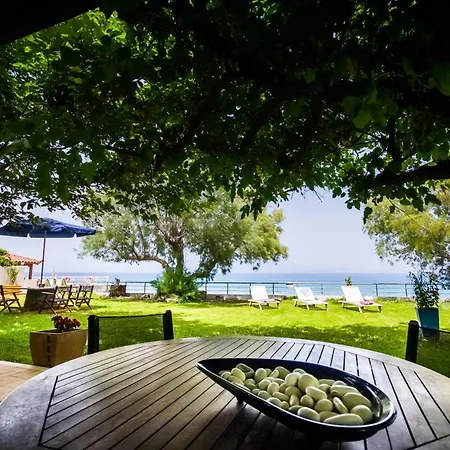 Paradise Beachside * Dhiminio